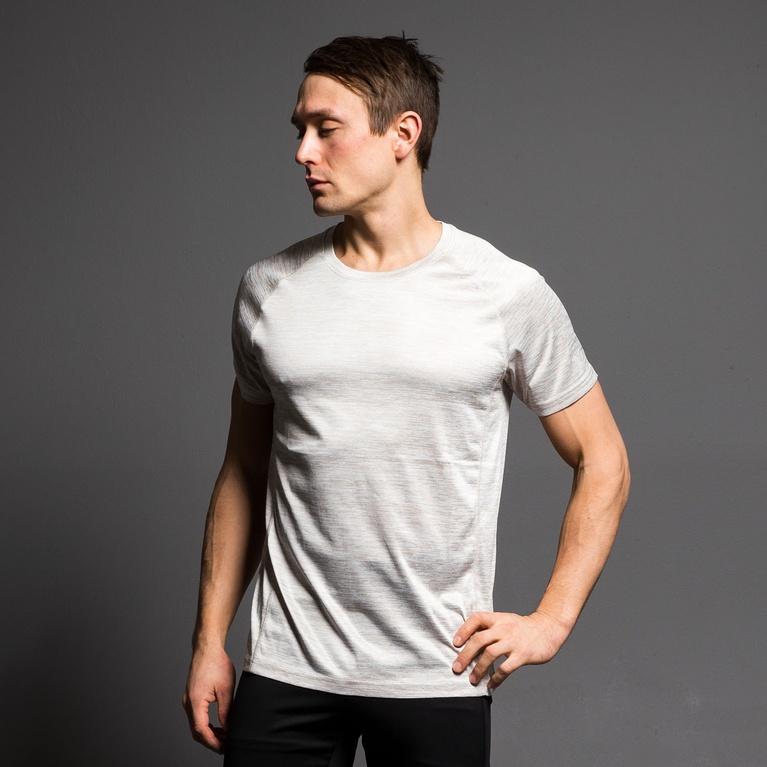 T-shirt "Ms Run Tee 2.0" T-shirt "Ms Run Tee 2.0"